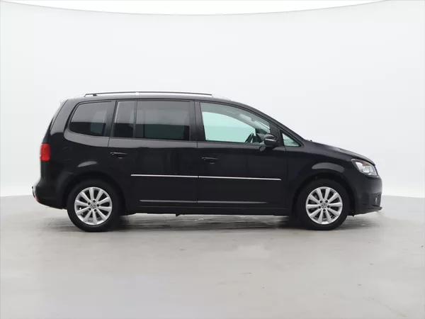 Volkswagen Touran 2,0 TDI 130kW Highline Xenon - foto 8