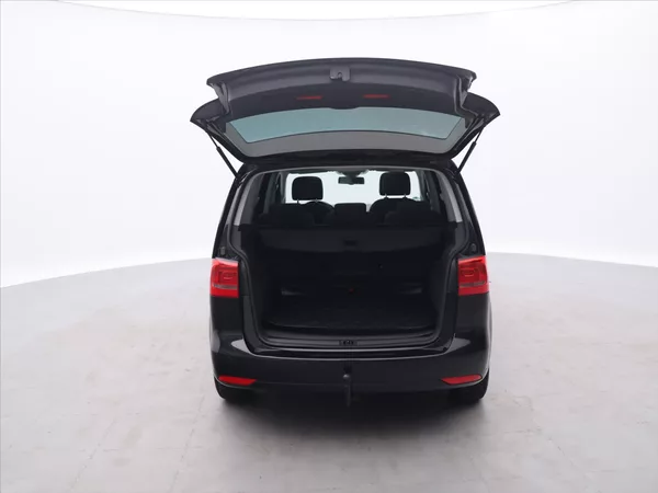 Volkswagen Touran 2,0 TDI 130kW Highline Xenon - foto 9