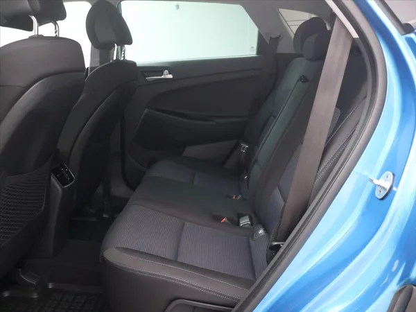 Hyundai Tucson 1.6 T-GDI 130kW 4WD Style tažn - foto 13