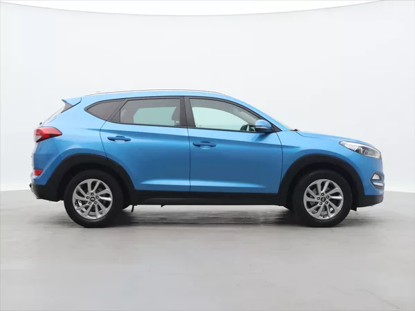 Hyundai Tucson 1.6 T-GDI 130kW 4WD Style tažn - foto 8