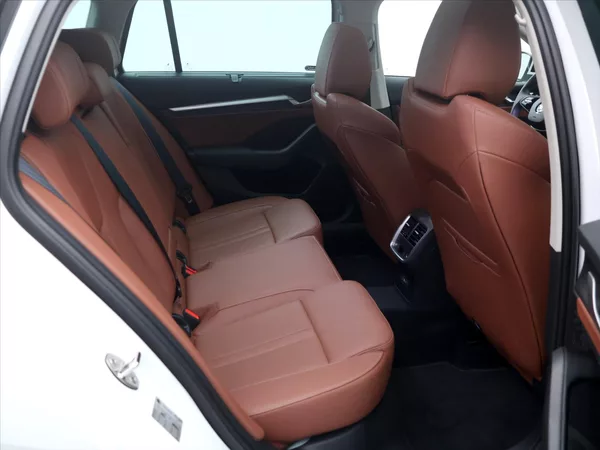 Škoda Octavia 2,0 TDI 110KW STYLE CZ DPH - foto 13