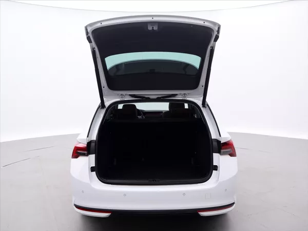 Škoda Octavia 2,0 TDI 110KW STYLE CZ DPH - foto 9