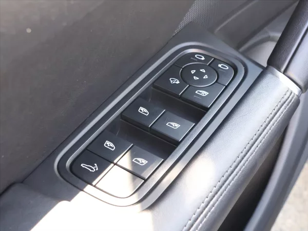 Porsche Cayenne 3,0 EHV 340kW Platinum DPH - foto 17