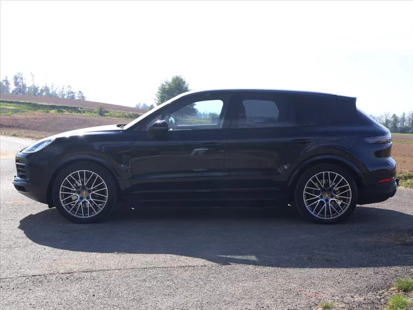 Porsche Cayenne 3,0 EHV 340kW Platinum DPH - foto 4