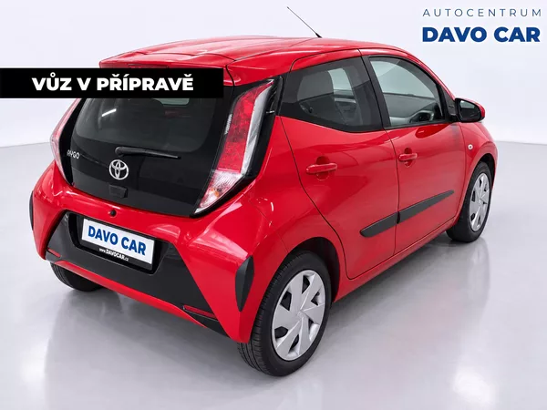 Toyota Aygo 1,0 VVT-i 51kW CZ Aut. Serv.kn - foto 3