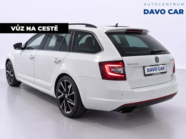 Škoda Octavia 2,0 TSI RS245 180kW DSG 1.Maj. - foto 2