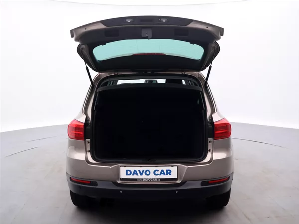 Volkswagen Tiguan 1,4 TSI 118kW CZ 2.Maj Klima - foto 9