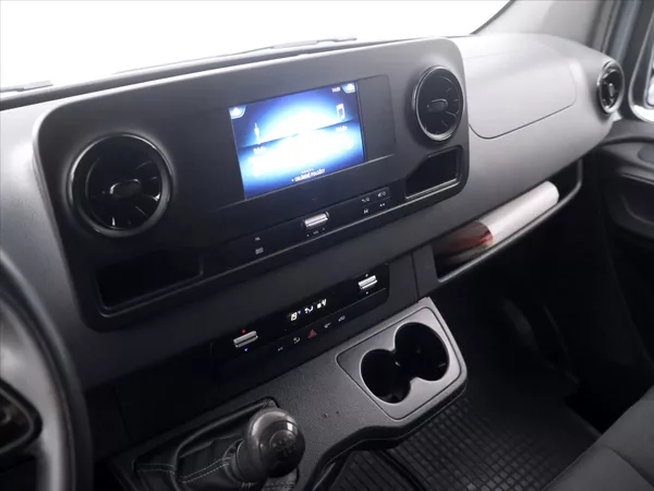 Mercedes-Benz Sprinter 2,1 314 CDI 105kW L2H2 DPH CZ - foto 17
