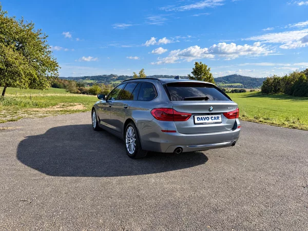 BMW Řada 5 3,0 3.0 530d Touring Sport DPH - foto 5