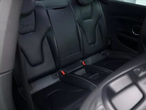 Audi RS 5 4,2 FSI 331KW QUATTRO CZ - foto 13