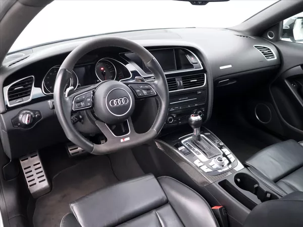 Audi RS 5 4,2 FSI 331KW QUATTRO CZ - foto 36