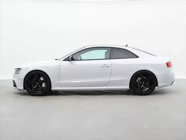 Audi RS 5 4,2 FSI 331KW QUATTRO CZ - foto 4