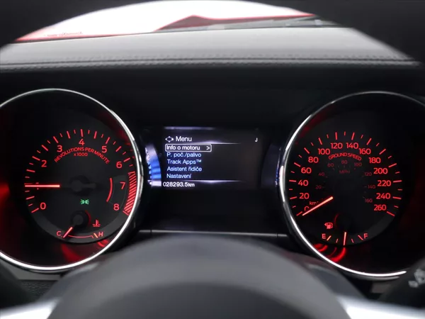 Ford Mustang 5,0 Ti-VCT V8 310kW - foto 18