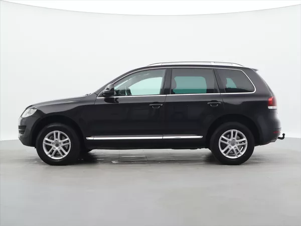Volkswagen Touareg 3,0 TDI V6 176kW Tiptronic CZ - foto 4
