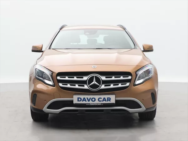 Mercedes-Benz GLA 2,1 200d 100kW 4Matic CZ DPH - foto 2