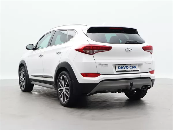 Hyundai Tucson 2,0 CRDI 100kW Best of Czech 4 - foto 10