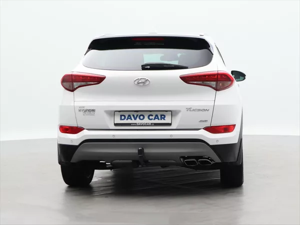 Hyundai Tucson 2,0 CRDI 100kW Best of Czech 4 - foto 11