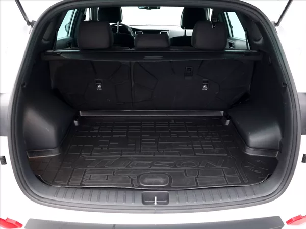 Hyundai Tucson 2,0 CRDI 100kW Best of Czech 4 - foto 5