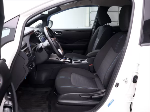 Nissan Leaf 110kW N-Connecta 40kWh SOH 88, - foto 11