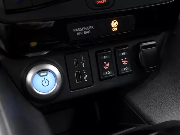Nissan Leaf 110kW N-Connecta 40kWh SOH 88, - foto 27
