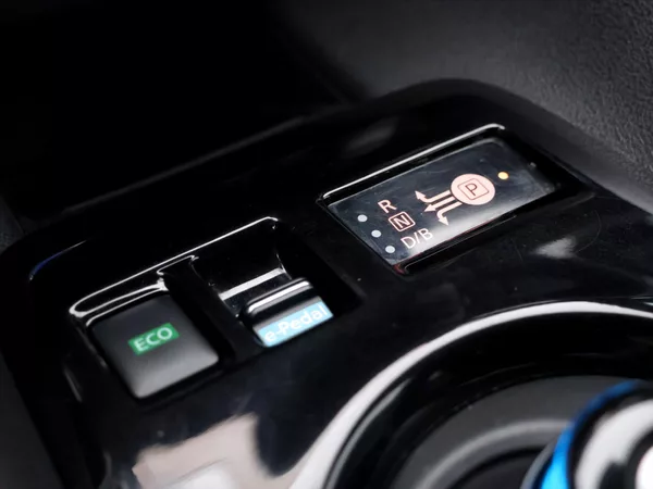 Nissan Leaf 110kW N-Connecta 40kWh SOH 88, - foto 28