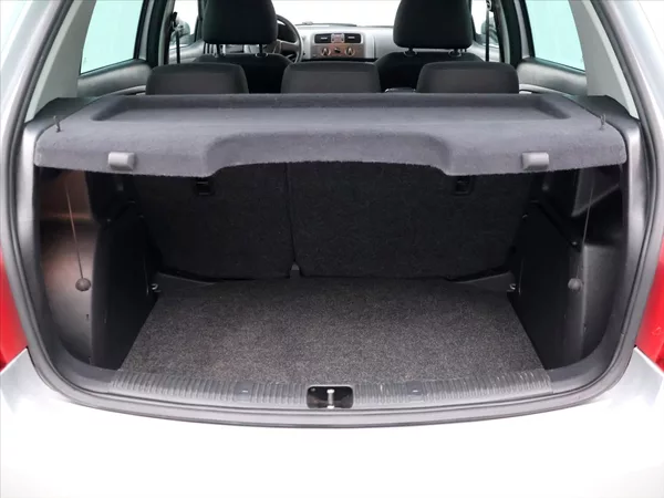 Škoda Fabia 1,2 TSI 63kW Ambition - foto 10