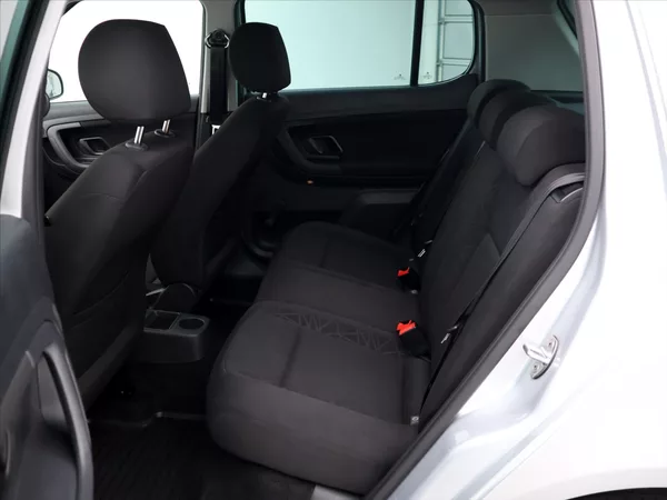 Škoda Fabia 1,2 TSI 63kW Ambition - foto 14