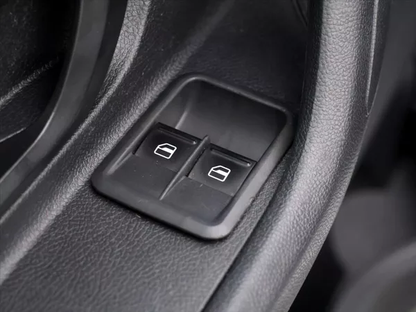 Škoda Fabia 1,2 TSI 63kW Ambition - foto 15