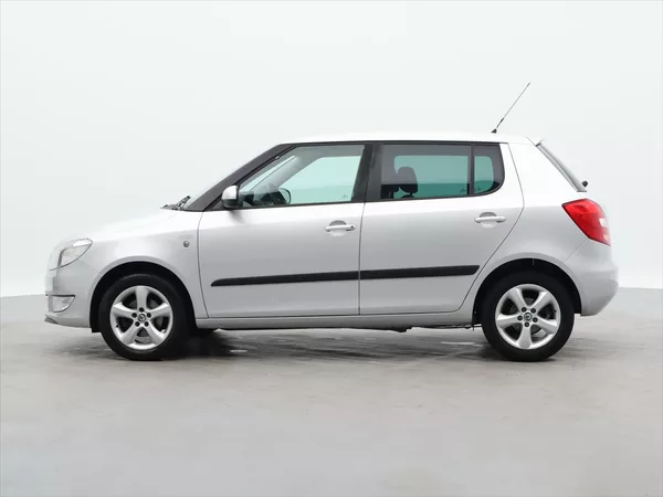 Škoda Fabia 1,2 TSI 63kW Ambition - foto 4