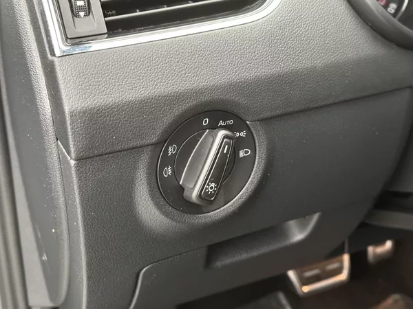 Škoda Octavia 2,0 TDI RS 135KW DSG - foto 23