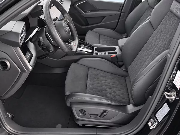 Audi RS 3 2,5 TFSi Sportback CZ DPH Pano - foto 25