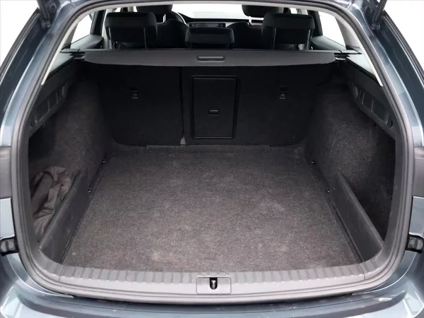 Škoda Octavia 2,0 TDI 110kW Ambition DSG CZ - foto 10