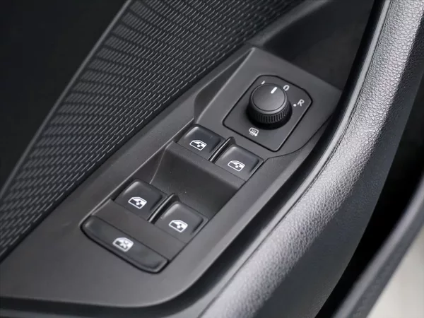 Škoda Octavia 2,0 TDI 110kW Ambition DSG CZ - foto 15