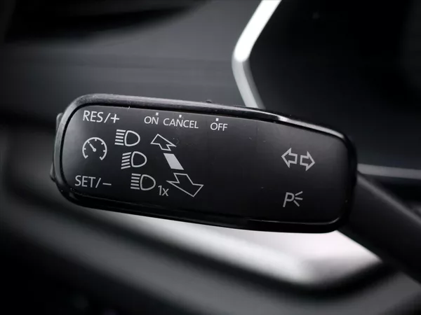Škoda Octavia 2,0 TDI 110kW Ambition DSG CZ - foto 19