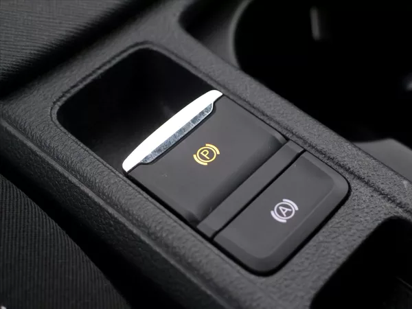 Škoda Octavia 2,0 TDI 110kW Ambition DSG CZ - foto 31