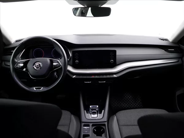 Škoda Octavia 2,0 TDI 110kW Ambition DSG CZ - foto 32