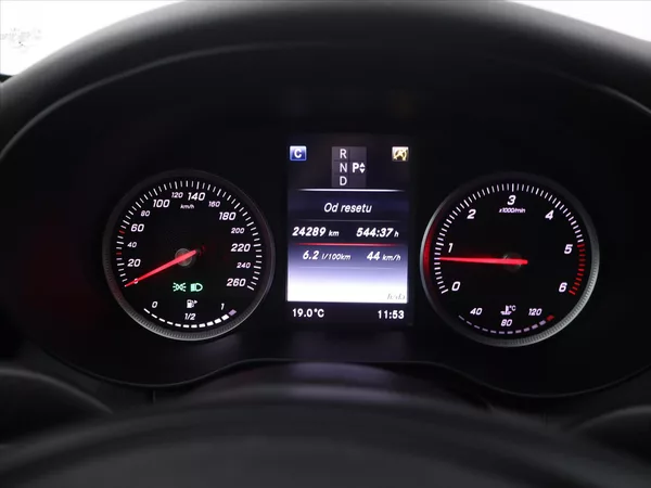 Mercedes-Benz Třídy C 2,1 220d 125kW Aut.klima Tažné - foto 15