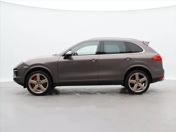 Porsche Cayenne 4.8 Turbo S 405kW DPH CZ - foto 4
