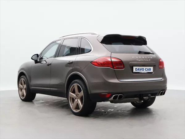 Porsche Cayenne 4.8 Turbo S 405kW DPH CZ - foto 5