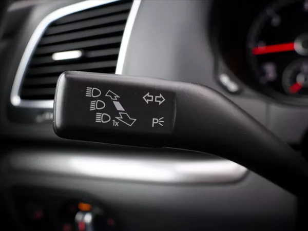 Volkswagen Sharan 2,0 TDI 135kW Comfortline DSG - foto 19