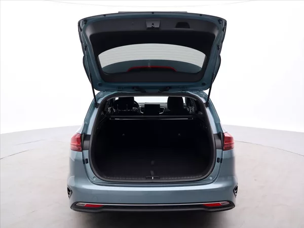 Kia Ceed SW 1,5 T-GDI 117kW GT-Line CZ DPH - foto 9