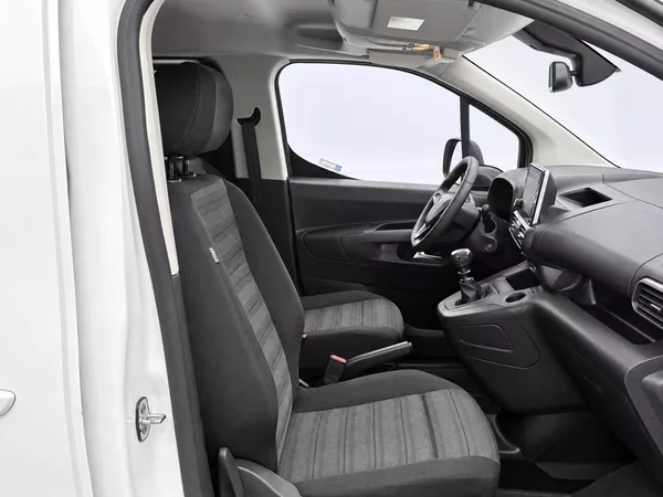 Opel Combo 1,2 Turbo 81kW Edition Plus CZ - foto 12