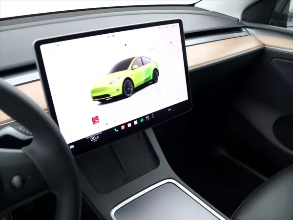 Tesla Model Y LR AWD sOH 92% 1.Maj DPH - foto 19