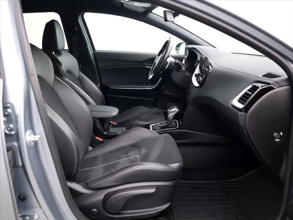 Kia Ceed SW 1,5 T-Gdi 118kW DCT CZ DPH - foto 12