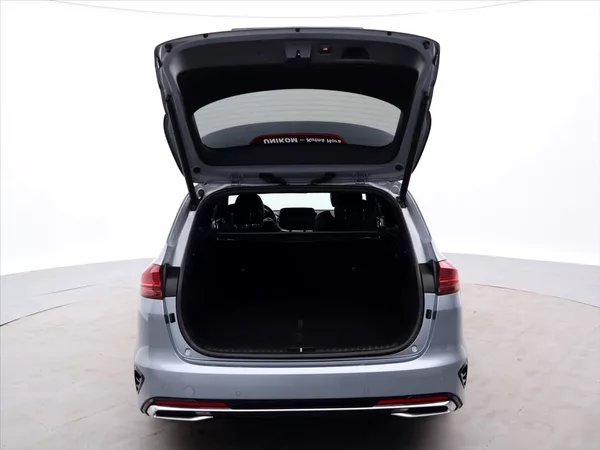 Kia Ceed SW 1,5 T-Gdi 118kW DCT CZ DPH - foto 9