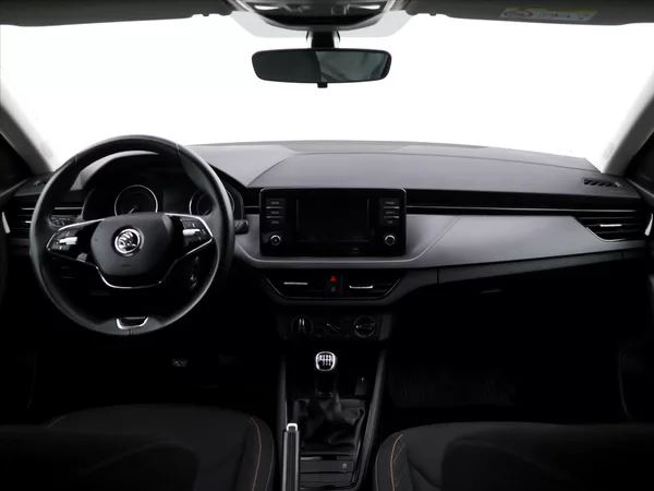 Škoda Scala 1,0 TSI 81kW Ambition CZ DPH - foto 26