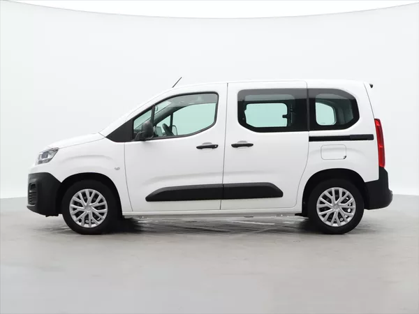 Citroën Berlingo 1,5 BlueHDI 75kW Multispace CZ - foto 4