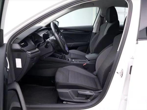 Škoda Octavia 2,0 TDI 110kW Ambition CZ DPh - foto 10