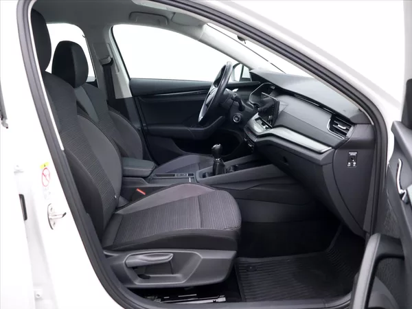 Škoda Octavia 2,0 TDI 110kW Ambition CZ DPh - foto 11