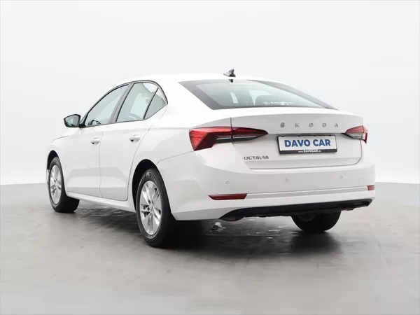Škoda Octavia 2,0 TDI 110kW Ambition CZ DPh - foto 5